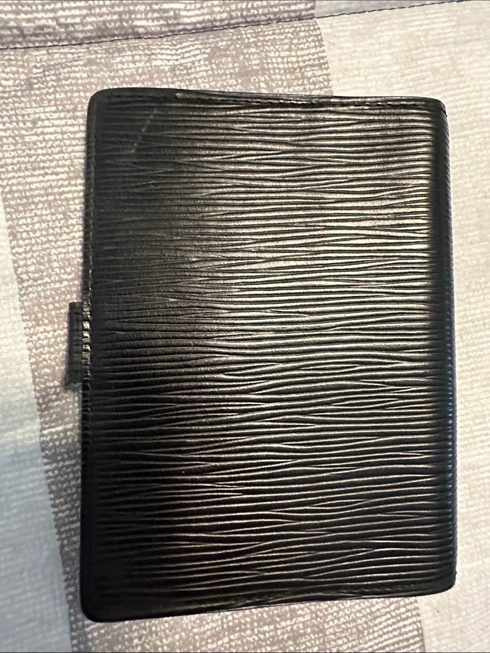 Louis Vuitton Black Epi Leather Snap Agenda Cover - Picture 5 of 7